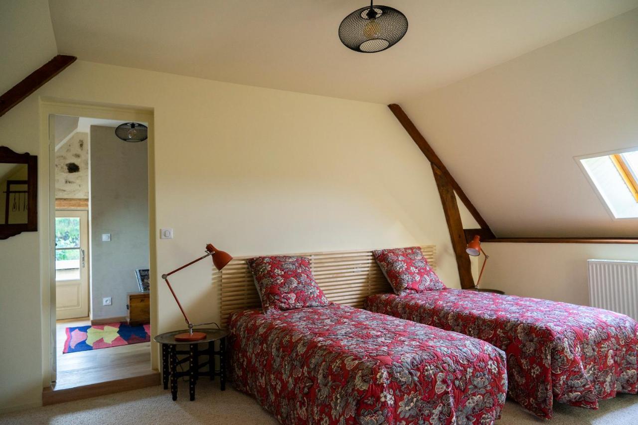 Chambre d'Hôtes chez Artiste Verrier, La Perrière - Perche Exterior foto